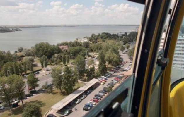 Pentru a survola Marea Neagră trebuie să scoateţi din buzunar peste 180 de euro